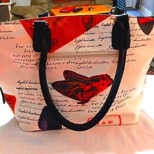 Vinyl Butterfly Tote, 2 Outter Pockets